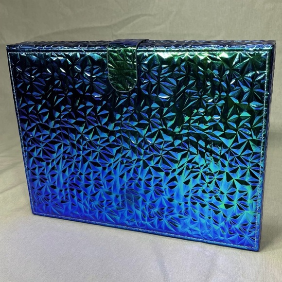 ULTA Beauty Box Prism Edition Holographic 92 Pieces Collection NWT! - Picture 12 of 12